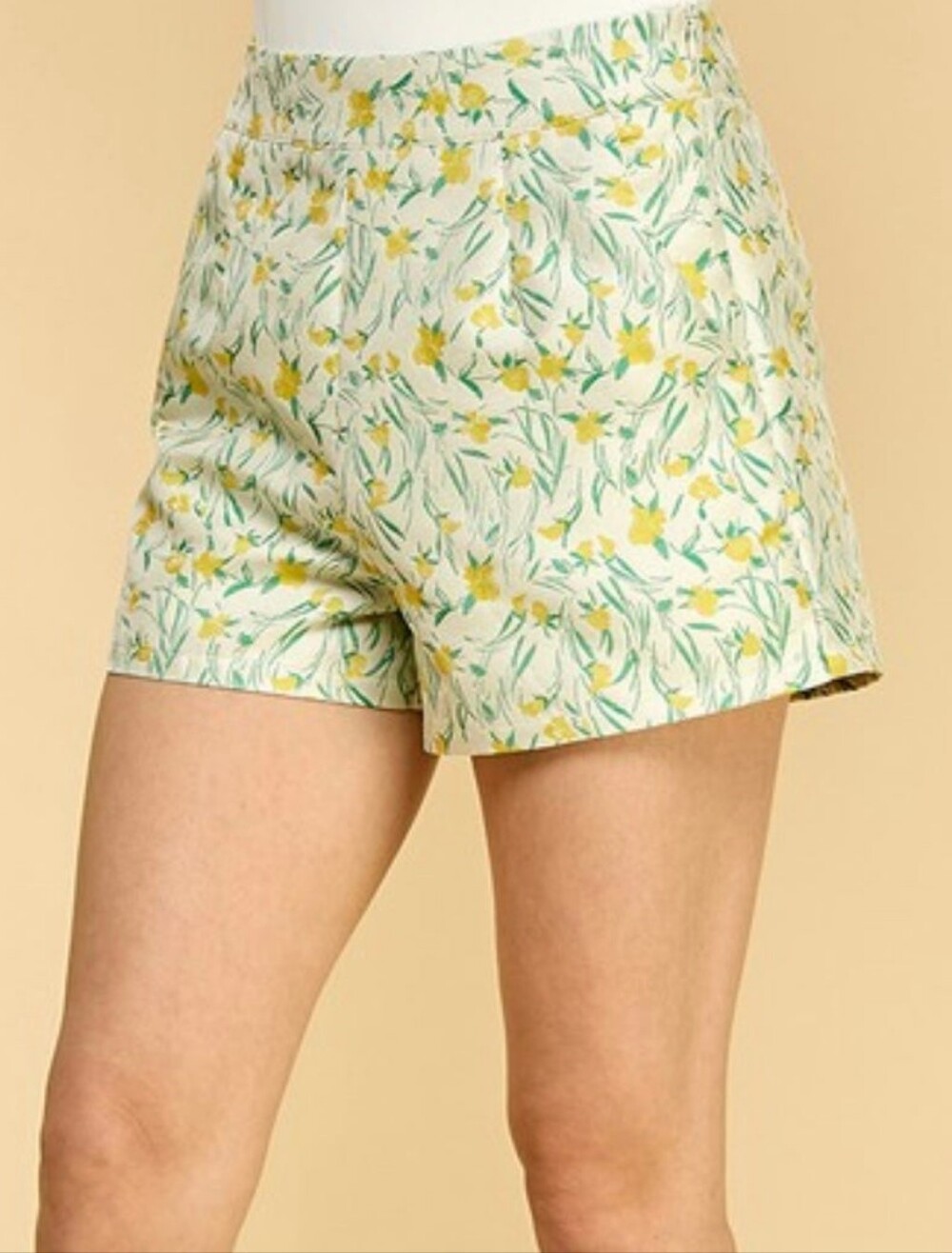 TCEC Floral Jacquard Print High-Waist Women's Shorts - Yellow Size Large